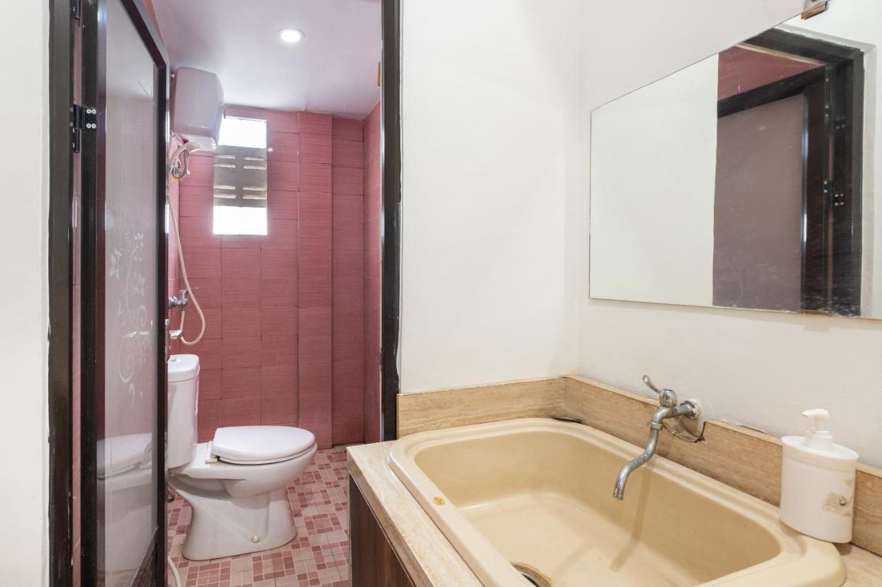 Oyo 3775 Ketut Inn Pesanggaran Esterno foto