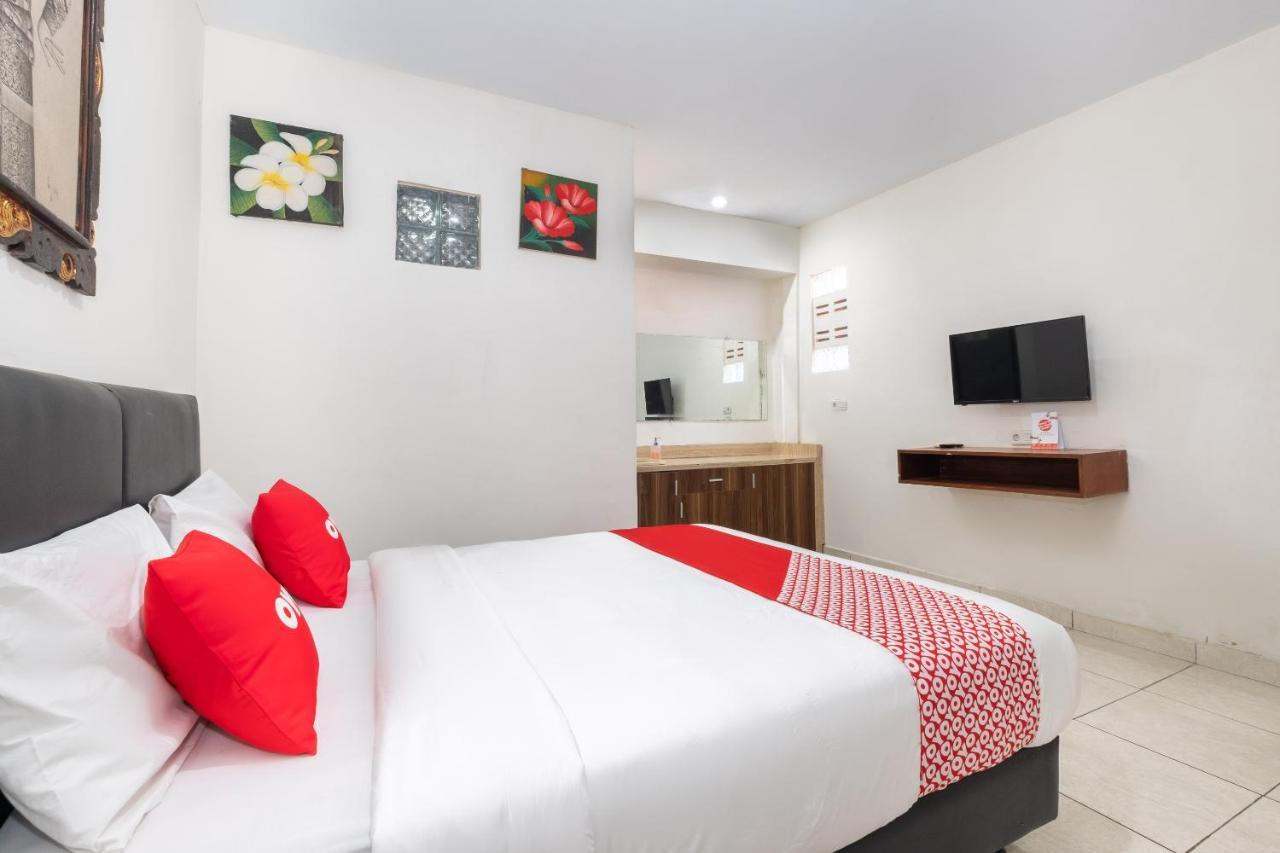 Oyo 3775 Ketut Inn Pesanggaran Esterno foto