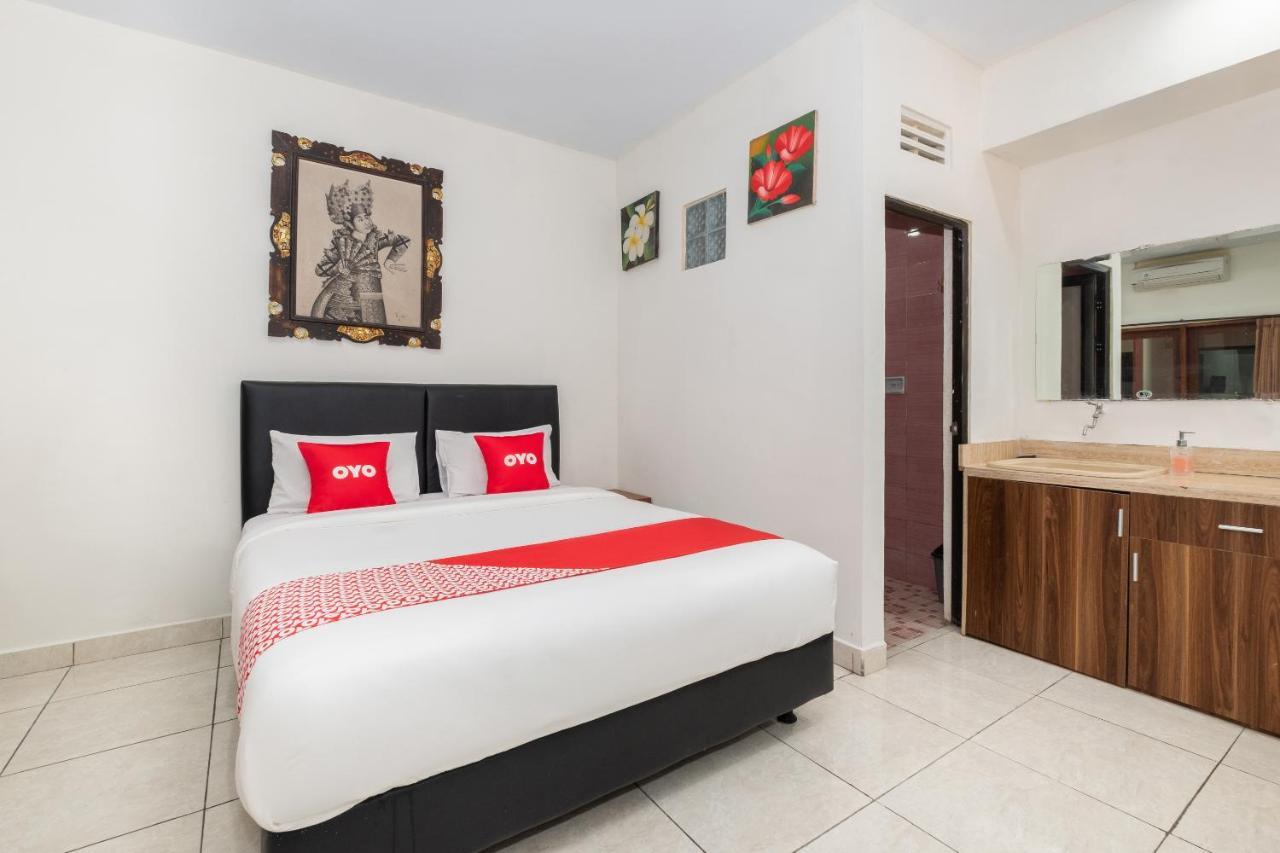 Oyo 3775 Ketut Inn Pesanggaran Esterno foto